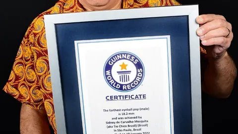 恩佐遭遇连败情绪受挫，大马丁温馨慰藉显兄弟情深