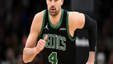 【限时免费】活塞对决尼克斯！精彩对决不容错过，揭秘胜负关键让分指南！